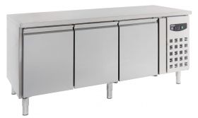 Gekoelde werkbank Bakkerskoelwerkbank 3 Deurs - 202x80x85 cm Standard Line Combisteel 7450.1220