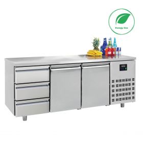 Gekoelde werkbank Koelwerkbank 2 Deuren 3 Laden Energy Line - 186,5x70x85 cm Combisteel 7489.5555