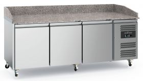 Voorbereidingstafel / Pizzatafel Pizzawerkbank 3 Deurs Met Wielen - 202x80x100 cm Combisteel 7950.5140