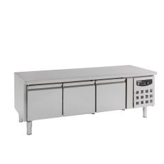 Gekoelde werkbank Koelwerkbank 3 Deuren - 160x70x65 cm Combisteel 7950.0435