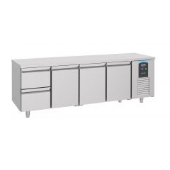 Gekoelde werkbank Koelwerkbank 3 Deuren 2 Laden Energy Line - 233x70x85 cm Combisteel 7489.5525